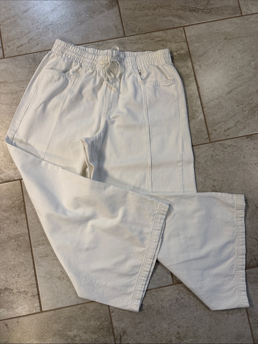 Universal Thread White Wide-Leg Drawstring Pants - Picture 4 of 6